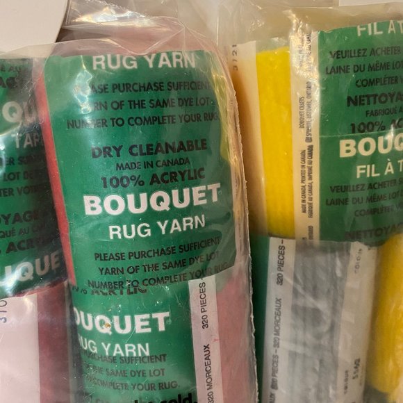 BOUQUET 100% Acrylic Rug Yarn - Picture 1 of 2